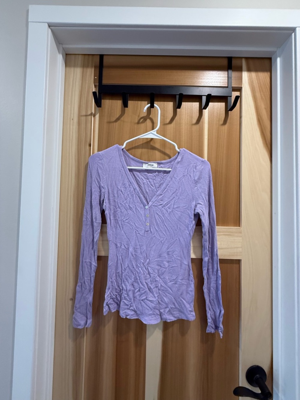 Lavender Ribbed V-Neck Long Sleeve Top